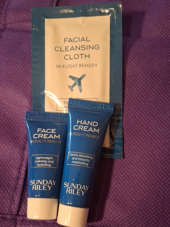 Sunday Riley Other - Sunday Riley Blue In-Flight Face & Hand Cream Cleansing Cloth Trio